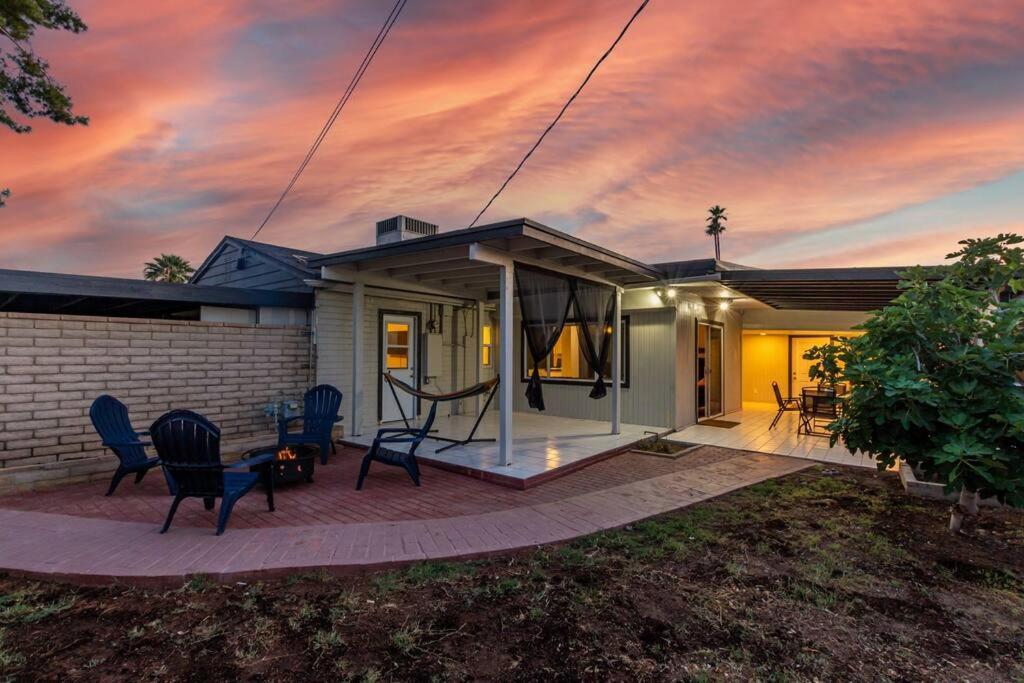 New Midtown Modern Studio With Backyard Phoenix Exterior foto